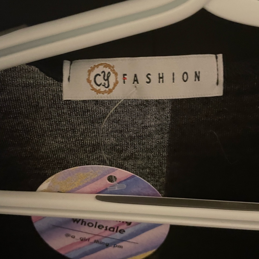 NWT CY fashion black cardigan - Picture 3 of 3